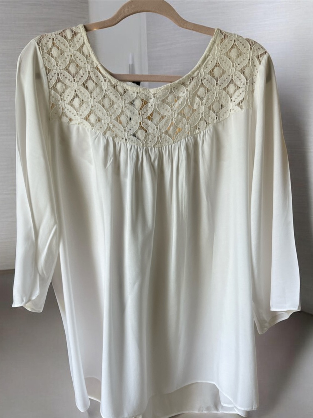 Moa Moa Cream-White beautiful Blouse with Lace yoke